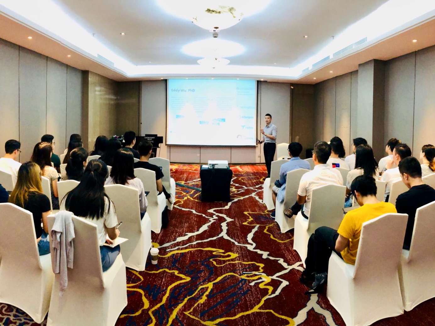 Summer Internship Program 2019: Weekend Dialogue with Eddy Wu and Dianna Qian - Activity Photo