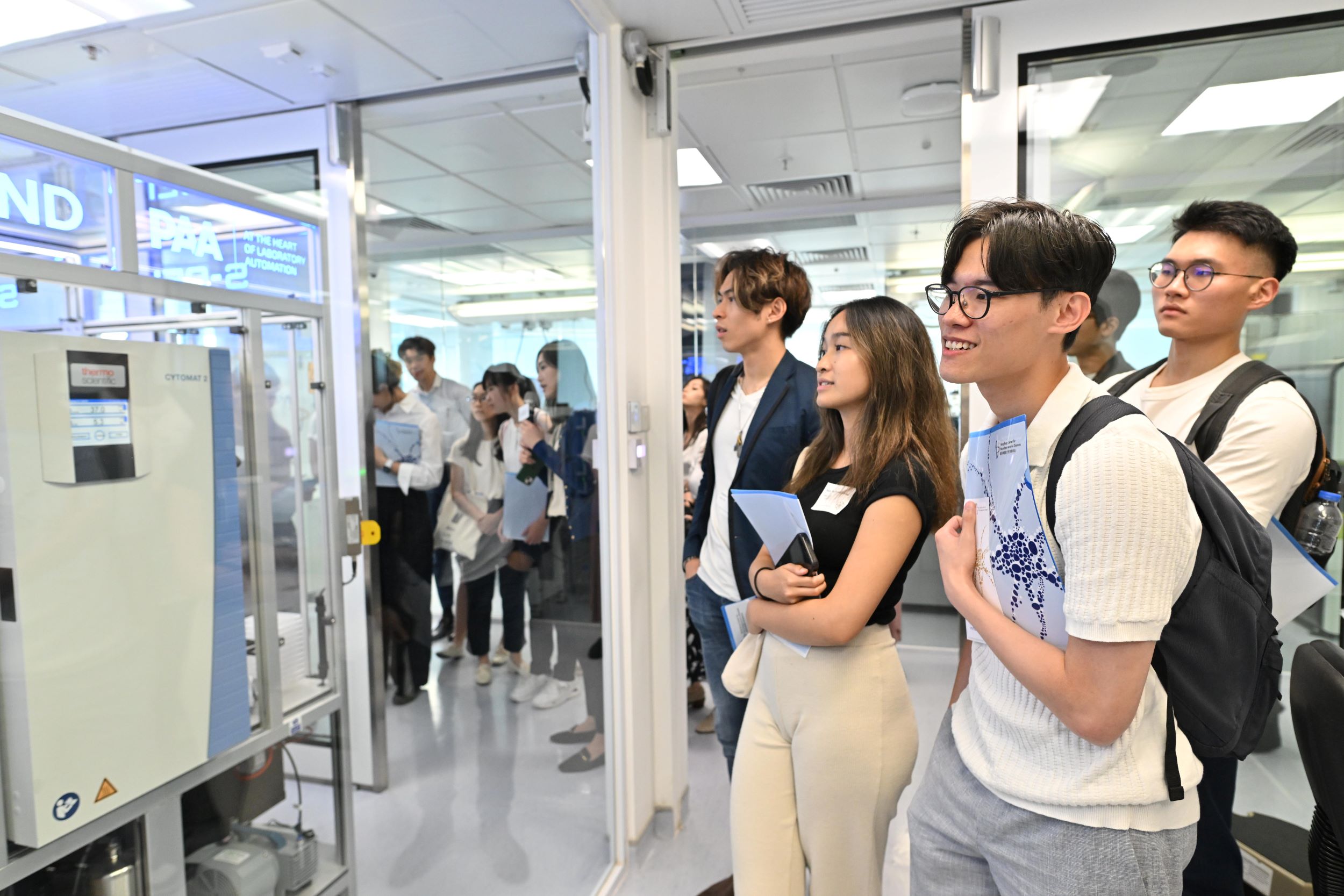 Summer Internship Program 2023: Visit to Research Centers under InnoHK at HKSTP