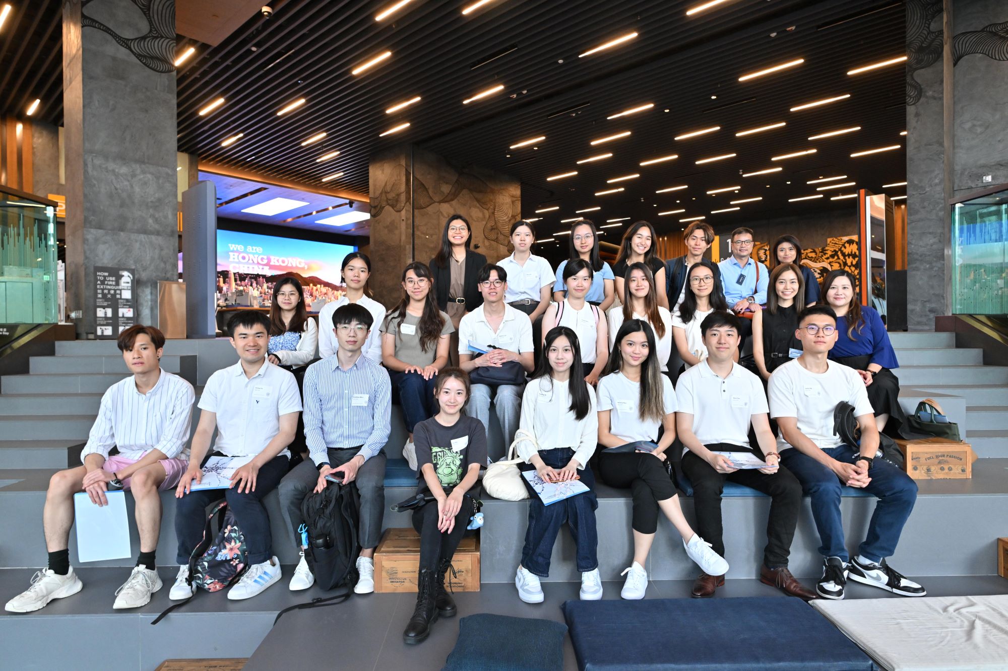 Summer Internship Program 2023: Visit to Research Centers under InnoHK at HKSTP